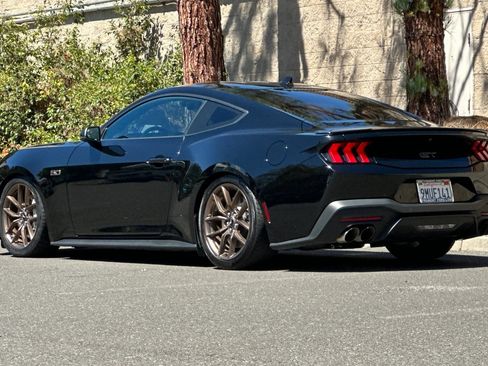 Certified 2024 Ford Mustang GT Premium RWD image 5