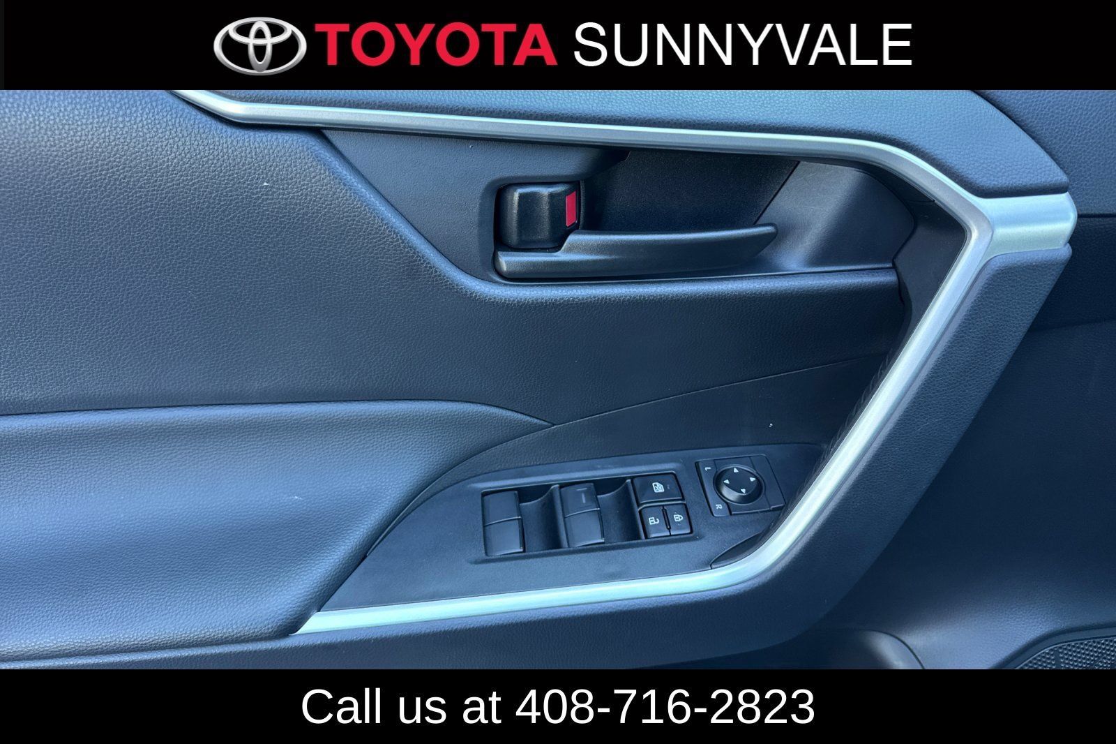 Certified 2025 Toyota RAV4 LE FWD image 17