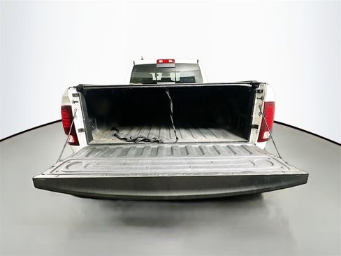 Used 2019 RAM 1500 Classic Warlock image 30