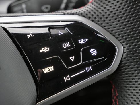 Certified 2024 Volkswagen GTI S image 32