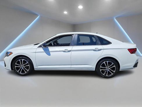 Used 2022 Volkswagen Jetta Sport FWD image 7