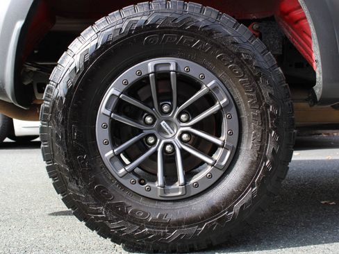 Used 2020 Ford F150 Raptor w/ Equipment Group 802A Luxury AWD/4WD image 33