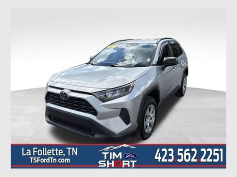 Used 2020 Toyota RAV4 LE FWD image 1