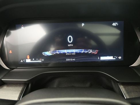 Used 2023 Jeep Grand Cherokee Overland image 36