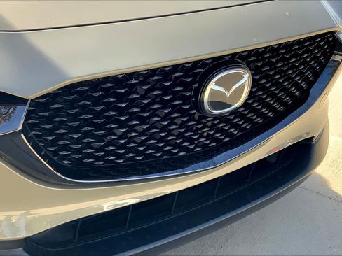 Certified 2025 MAZDA CX-30 Carbon image 27