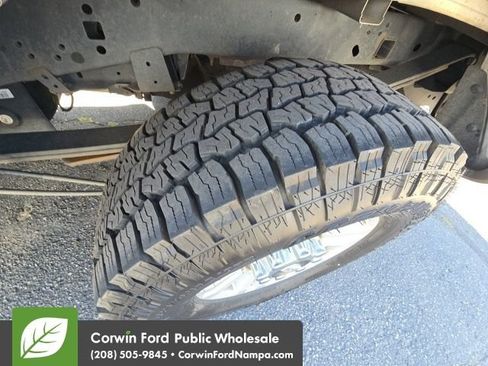 Used 2017 Ford F250 XLT AWD/4WD image 4