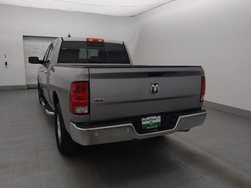 Used 2020 RAM 1500 Classic SLT w/ Luxury Group image 6