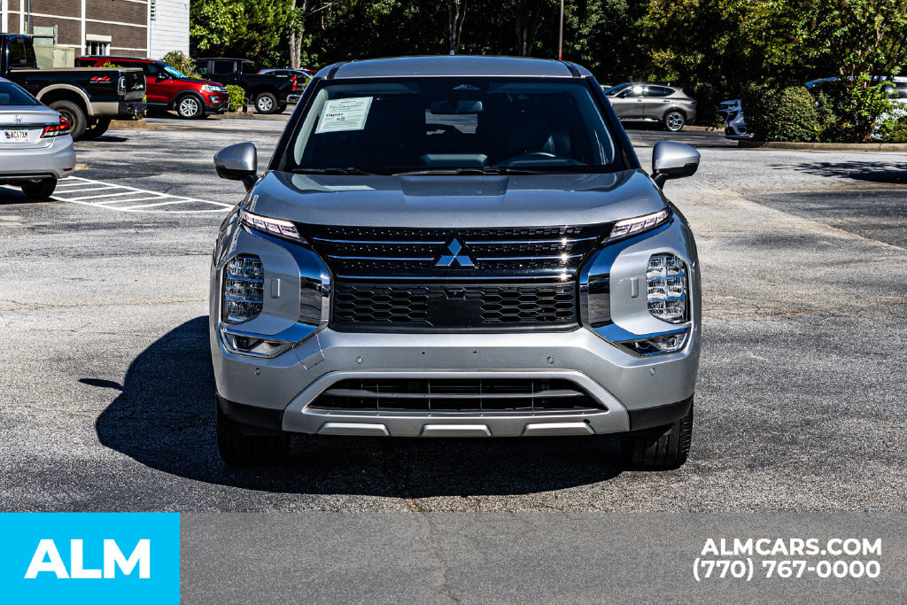 Used 2024 Mitsubishi Outlander SE AWD/4WD image 10