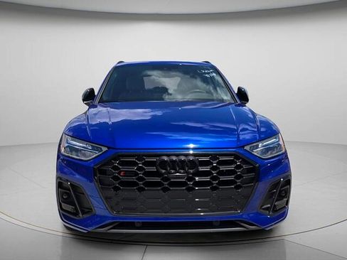 Used 2023 Audi SQ5 Premium Plus w/ Premium Plus Package AWD/4WD image 3