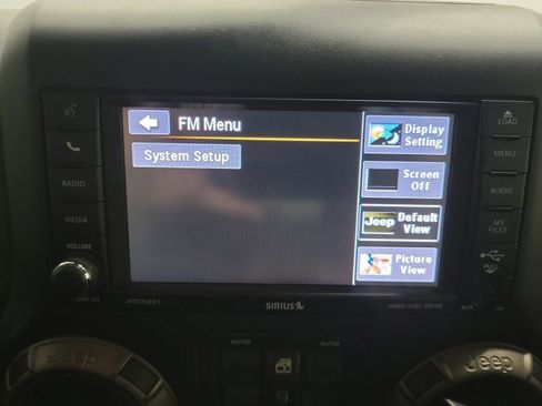 Used 2018 Jeep Wrangler Unlimited Sport image 22