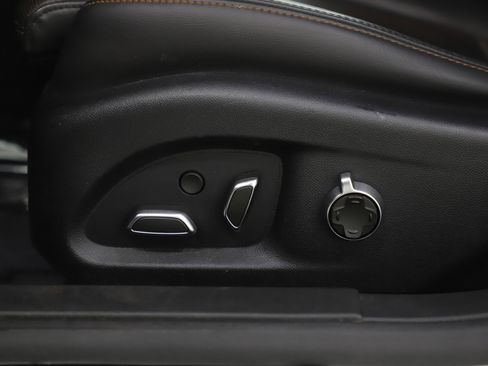 Used 2021 Cadillac CT5 Sport w/ Climate Package image 28