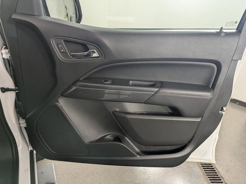 Used 2020 GMC Canyon Denali image 21