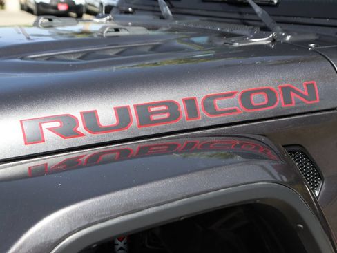 Used 2020 Jeep Gladiator Rubicon AWD/4WD image 47