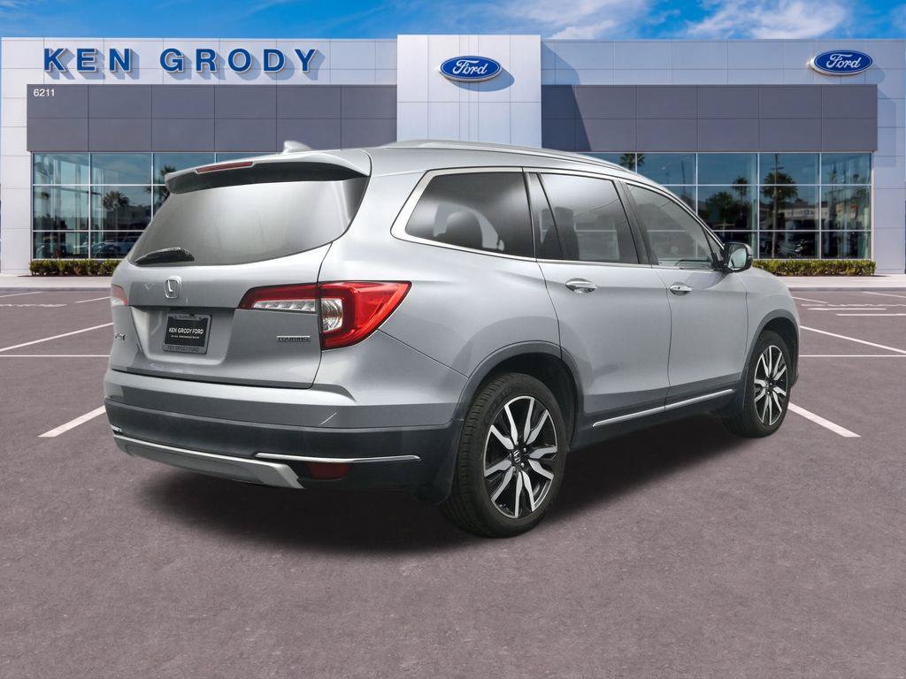 Used 2022 Honda Pilot Touring image 6