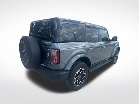 Used 2024 Ford Bronco Outer Banks AWD/4WD image 3