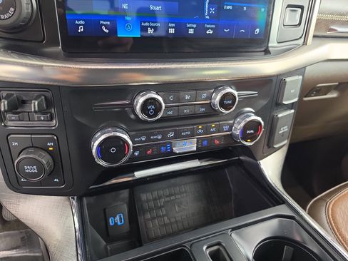 Used 2022 Ford F150 King Ranch w/ Equipment Group 601A High AWD/4WD image 29