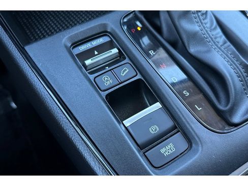Used 2025 Honda CR-V EX image 32