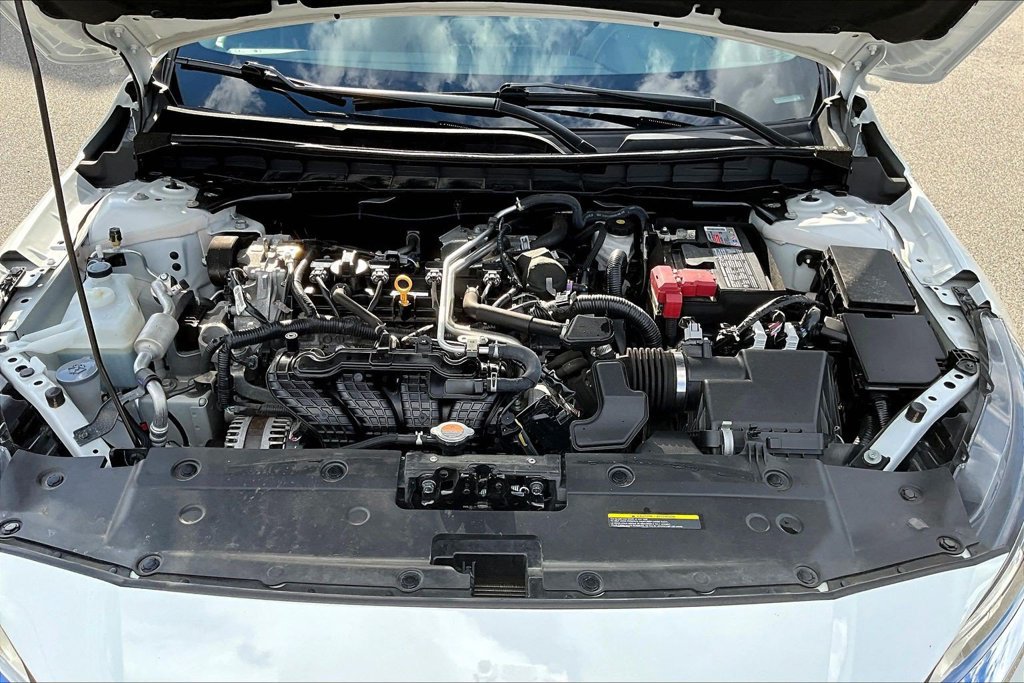 Used 2025 Nissan Altima 2.5 SV AWD/4WD image 32