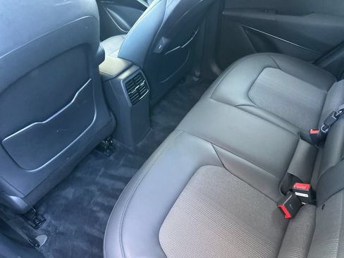 Used 2024 Kia Niro Wind FWD image 12