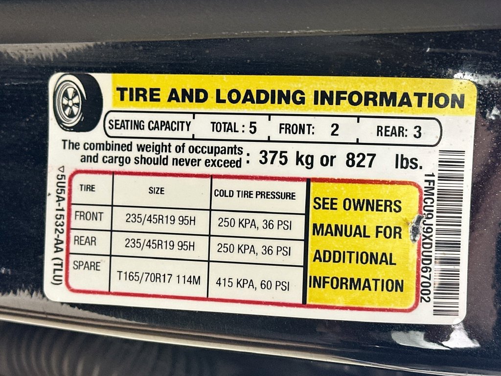 Used 2013 Ford Escape Titanium AWD/4WD image 38