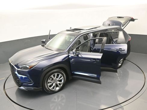 Used 2025 Toyota Grand Highlander AWD Hybrid image 70