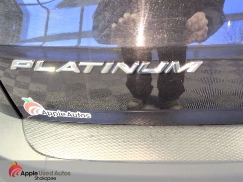 Used 2024 Ford Escape Platinum AWD/4WD image 8