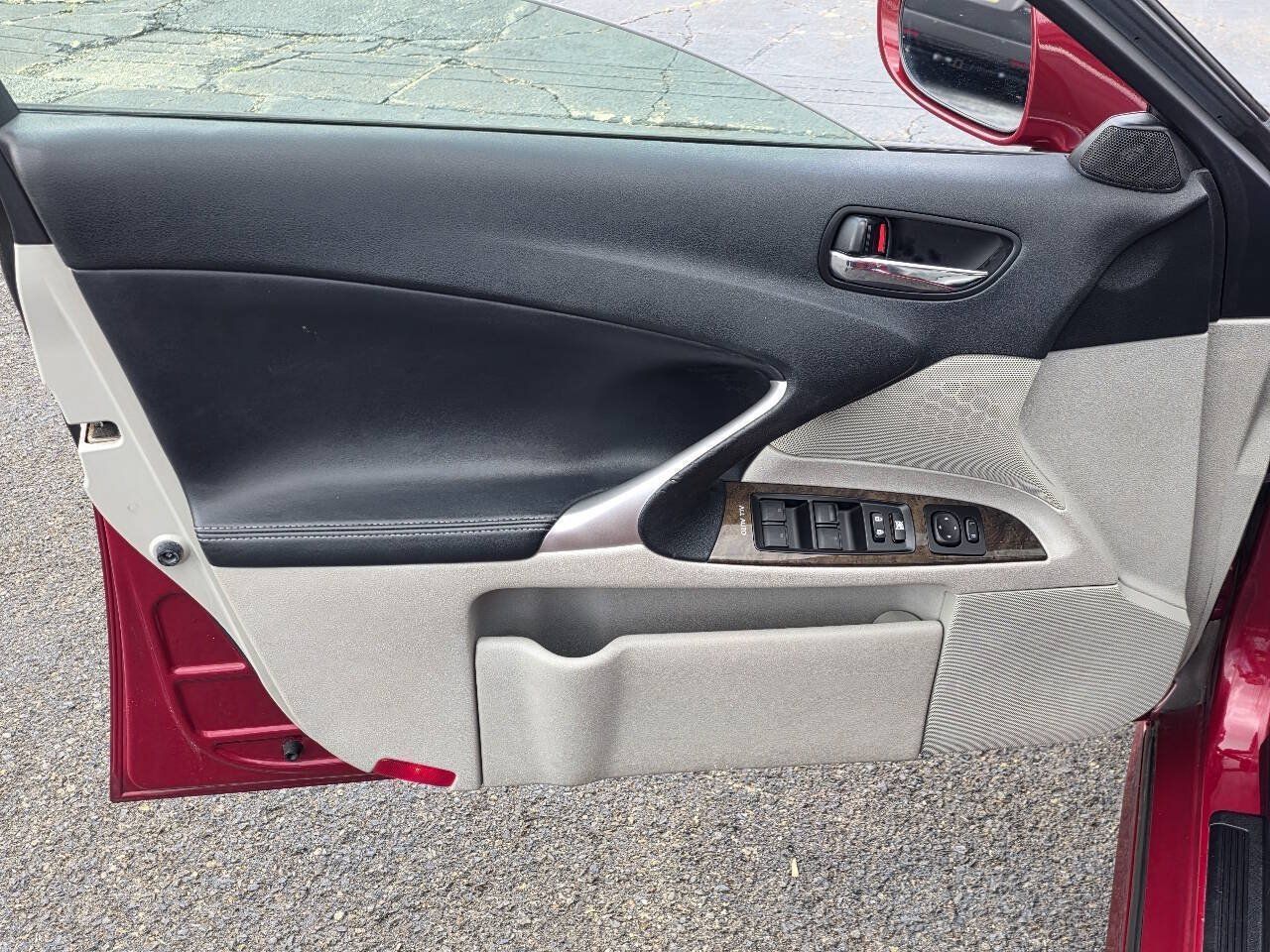 Used 2010 Lexus IS 250 AWD w/ Preferred Accessory Package image 10