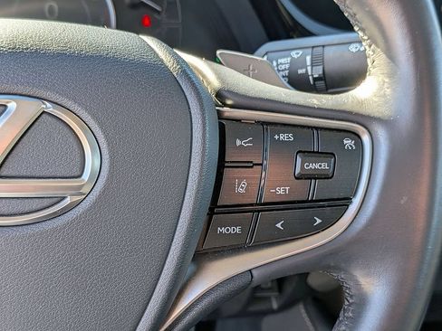 Used 2023 Lexus ES 350 FWD image 19