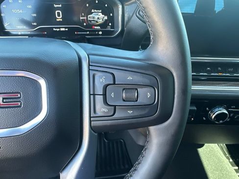 Used 2025 GMC Sierra 1500 Elevation AWD/4WD image 10