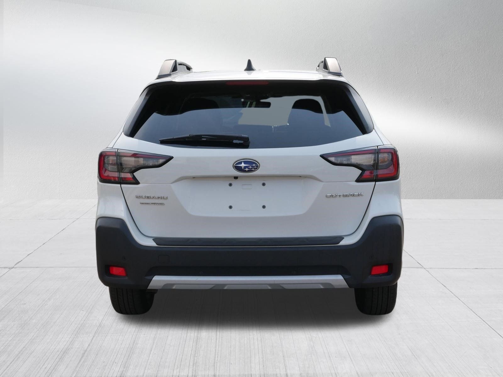 Used 2024 Subaru Outback Limited AWD/4WD image 6