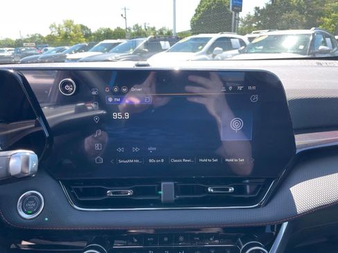 New 2026 Chevrolet Equinox RS w/ Safety and Technology Package AWD/4WD image 8