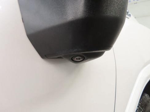 Used 2024 GMC Sierra 2500 SLT w/ SLT Premium Package image 58