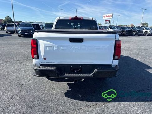 Used 2026 Chevrolet Colorado Z71 w/ Technology Package AWD/4WD image 4