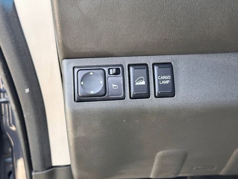 Used 2015 Nissan Frontier PRO-4X w/ Pro-4x Luxury Package image 24