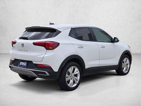 Used 2025 Buick Encore GX Preferred FWD image 5