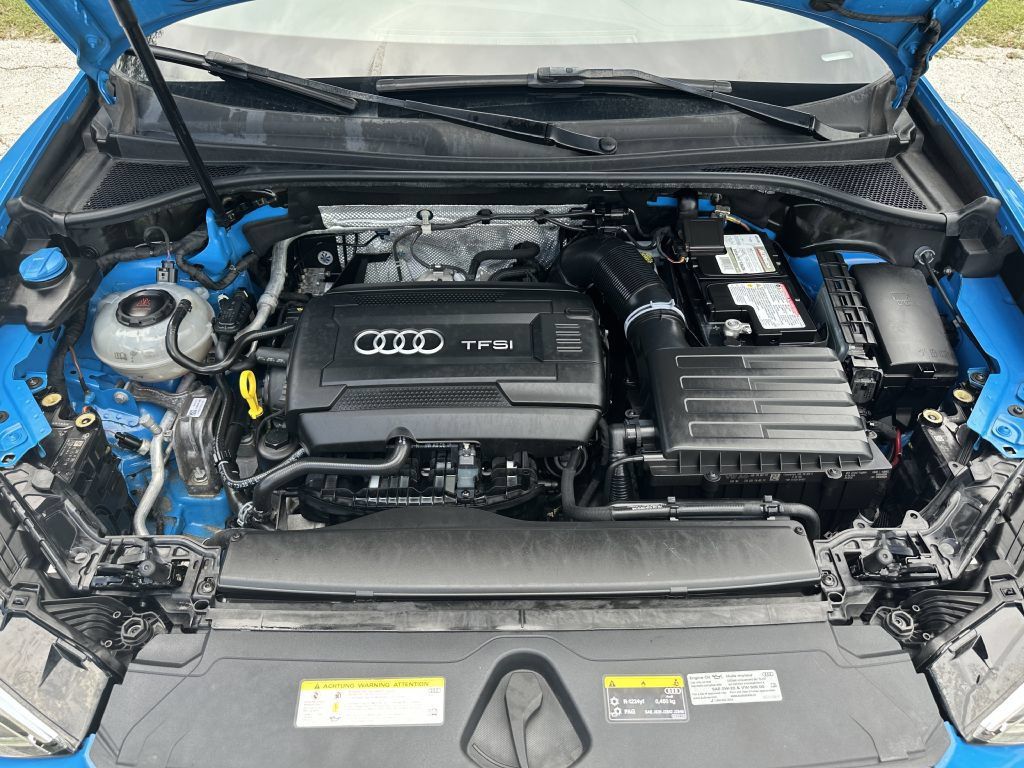 Used 2019 Audi Q3 2.0T Premium Plus w/ Premium Plus Package AWD/4WD image 4