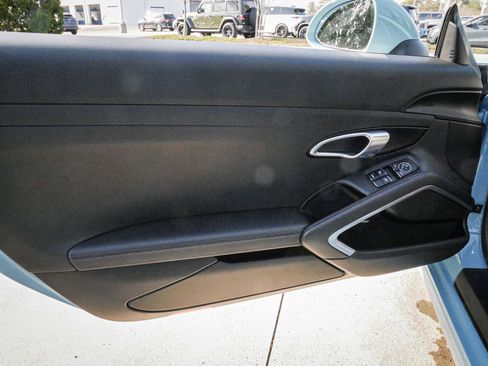 Used 2019 Porsche 911 Carrera image 14