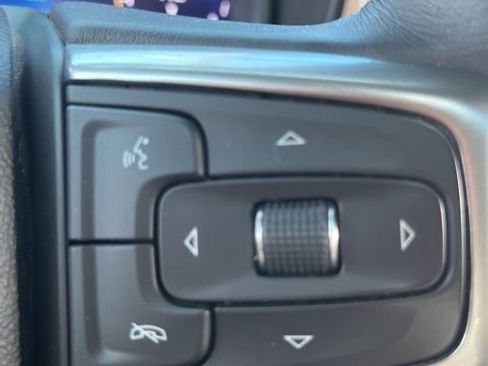 Used 2022 Chevrolet Tahoe Premier w/ Premium Package image 20