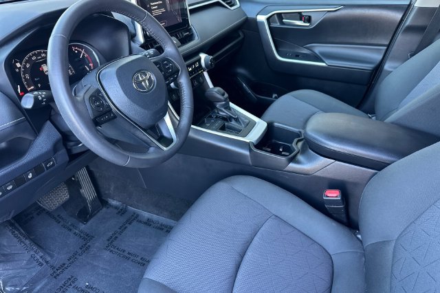 Certified 2023 Toyota RAV4 XLE w/ Convenience Package FWD image 12