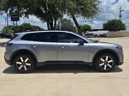 Used 2025 Honda Prologue Touring image 8