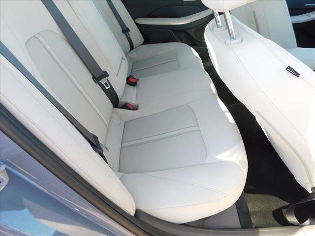 Used 2025 Hyundai Sonata SEL FWD image 25