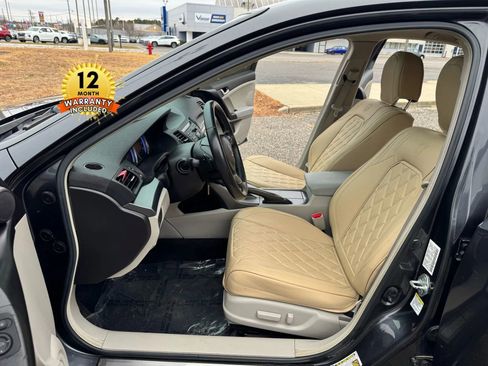 Used 2013 Acura TSX Sedan image 9