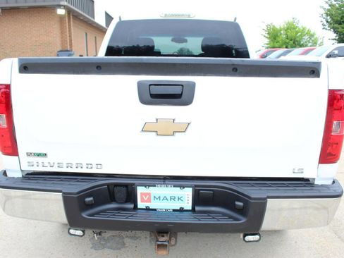 Used 2010 Chevrolet Silverado 1500 LS AWD/4WD image 5