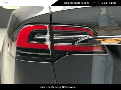 Used 2016 Tesla Model X Performance image 15