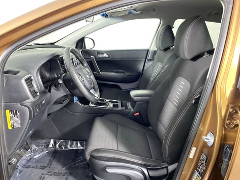 Used 2018 Kia Sportage LX AWD/4WD image 14