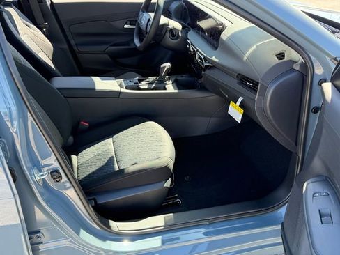 New 2026 Nissan Sentra SV FWD image 23
