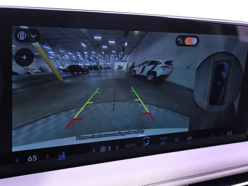 New 2026 Lincoln Aviator AWD w/ Jet Appearance Package image 30