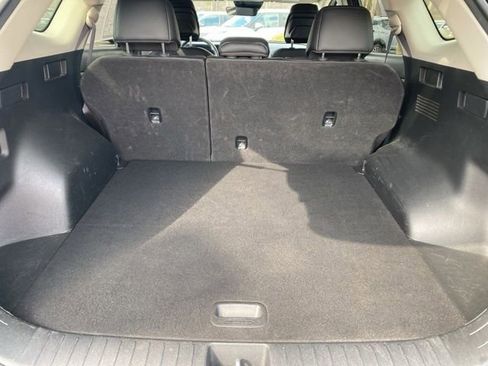 Used 2023 Kia Sportage EX image 25