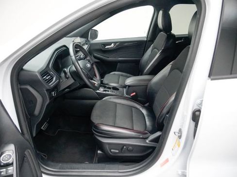 Used 2023 Ford Escape ST-Line AWD/4WD image 24