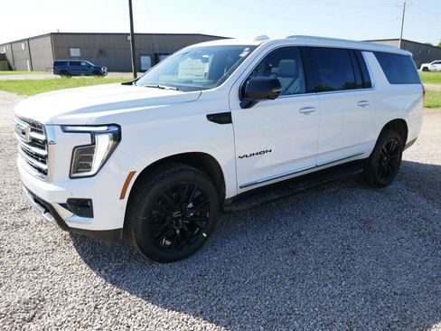 New 2026 GMC Yukon XL Elevation w/ Elevation Premium Package AWD/4WD image 7